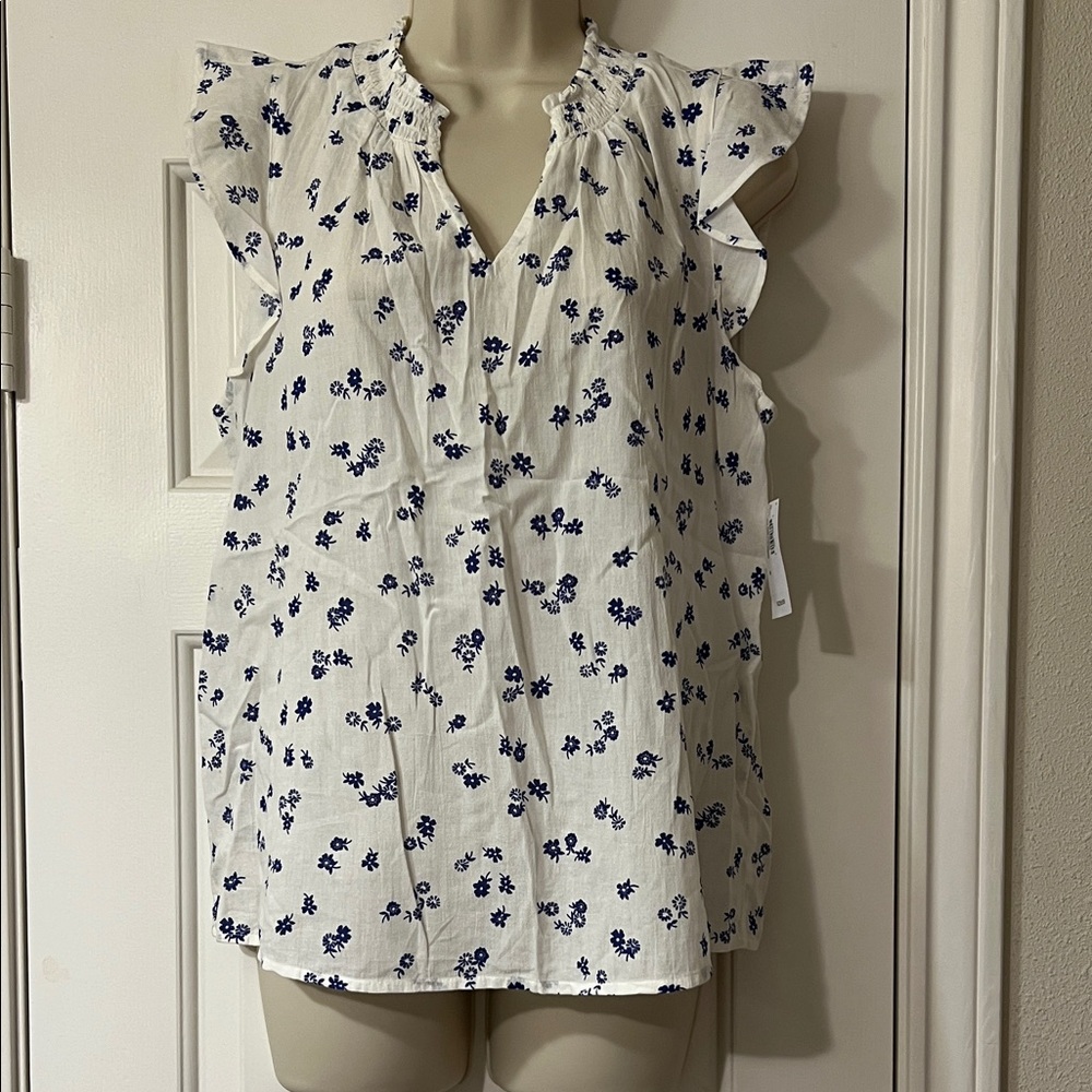 Old Navy Floral Ruffle Sleeve Blouse - White and Blue